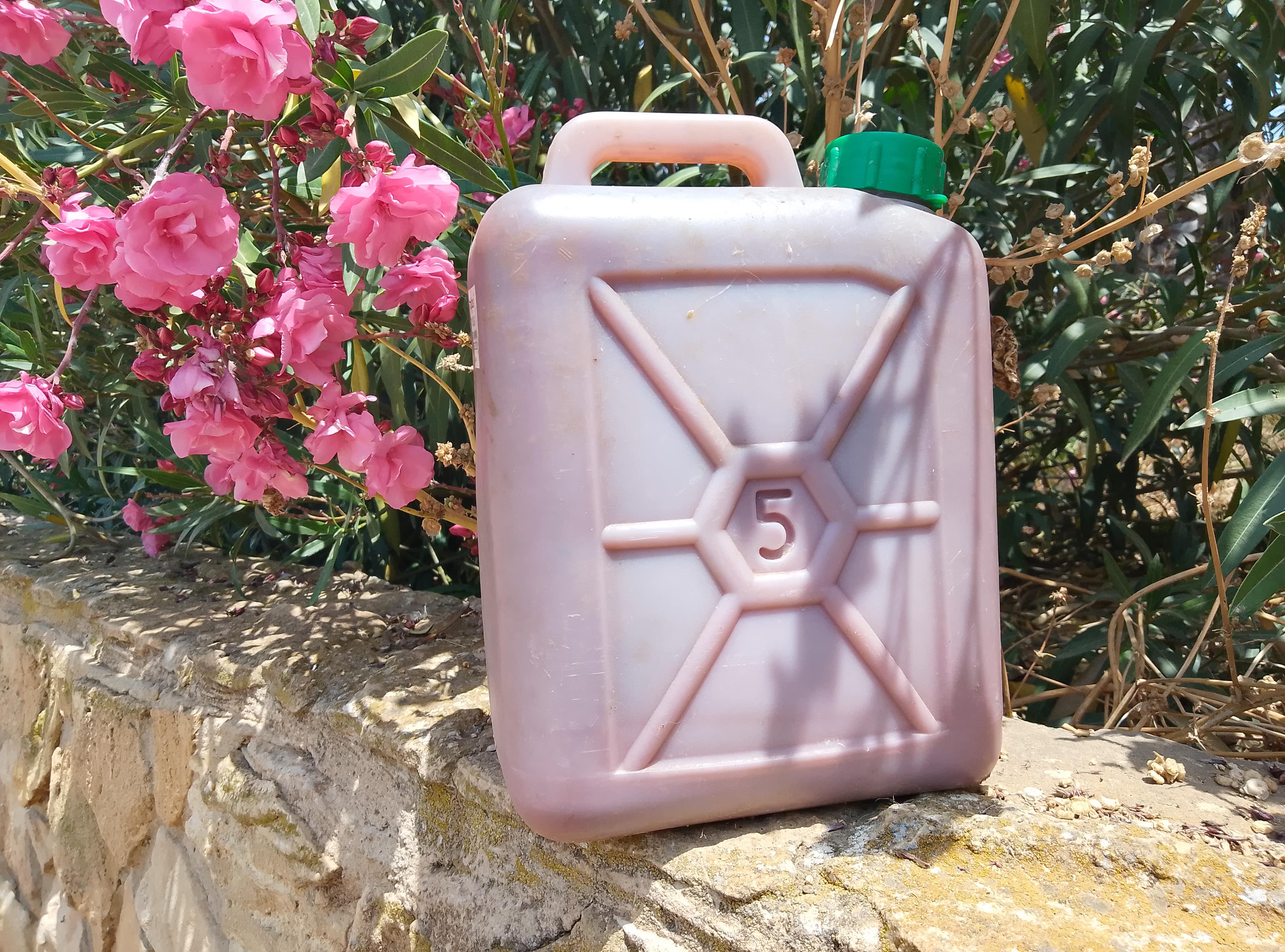 5 KG bottle/container